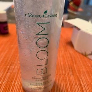 Young living bloom brightening essence